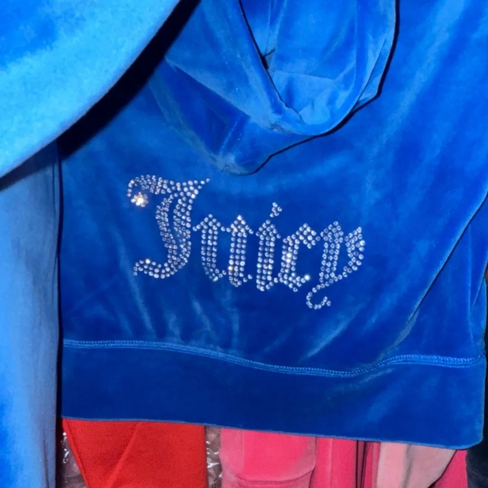 Blue Juicy Couture velour sweatsuit - Picture 4 of 4